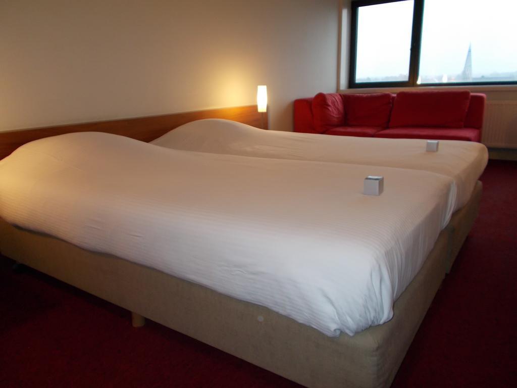 Corbie Hotel