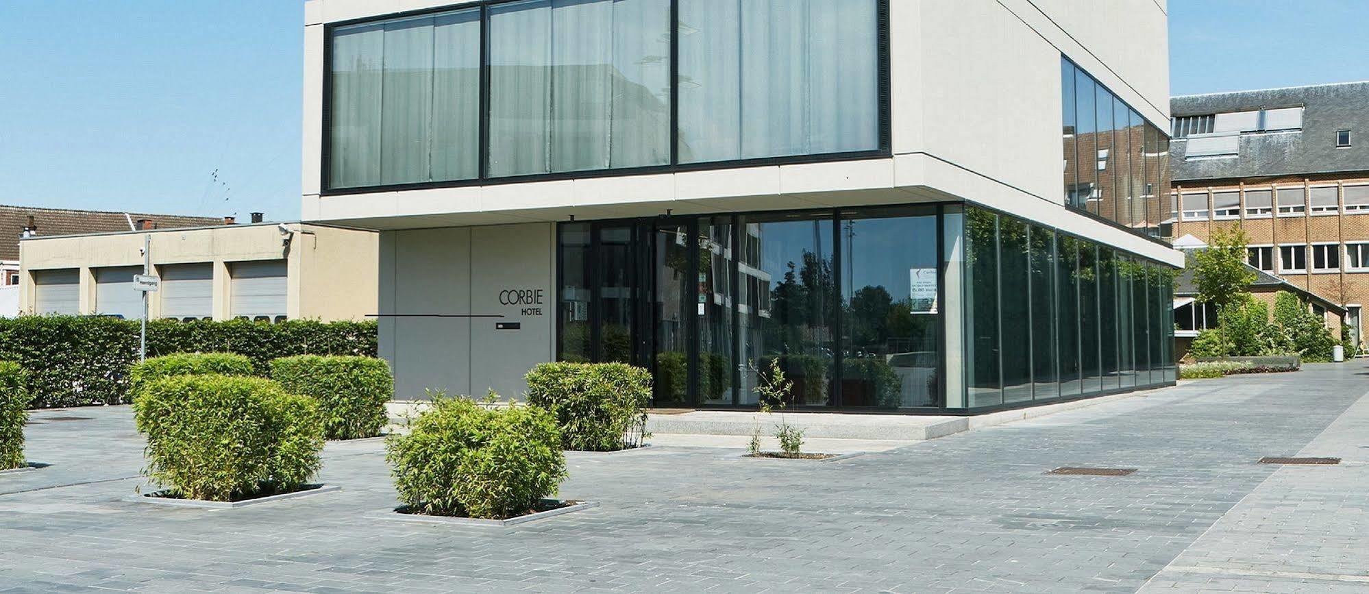 Corbie Hotel Lommel